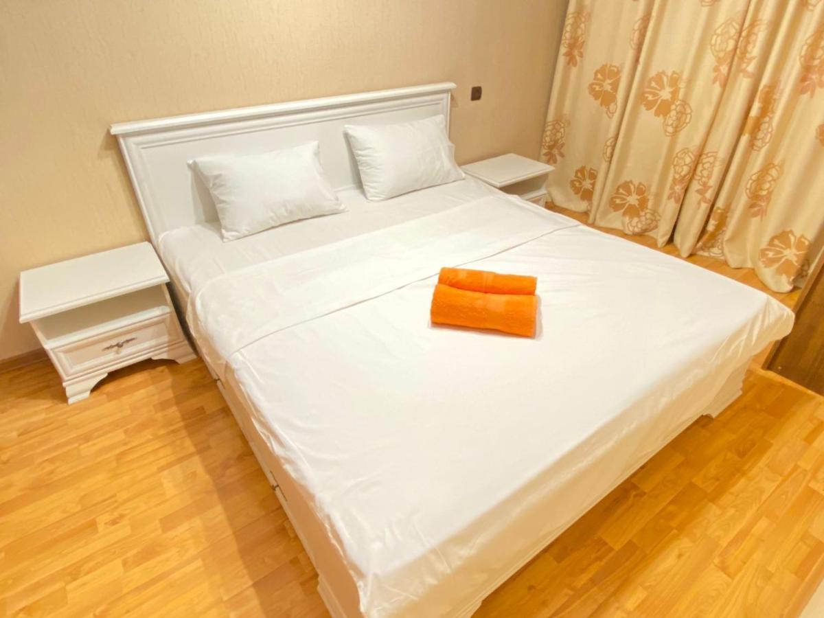 Самал Apartment Almaty Ngoại thất bức ảnh
